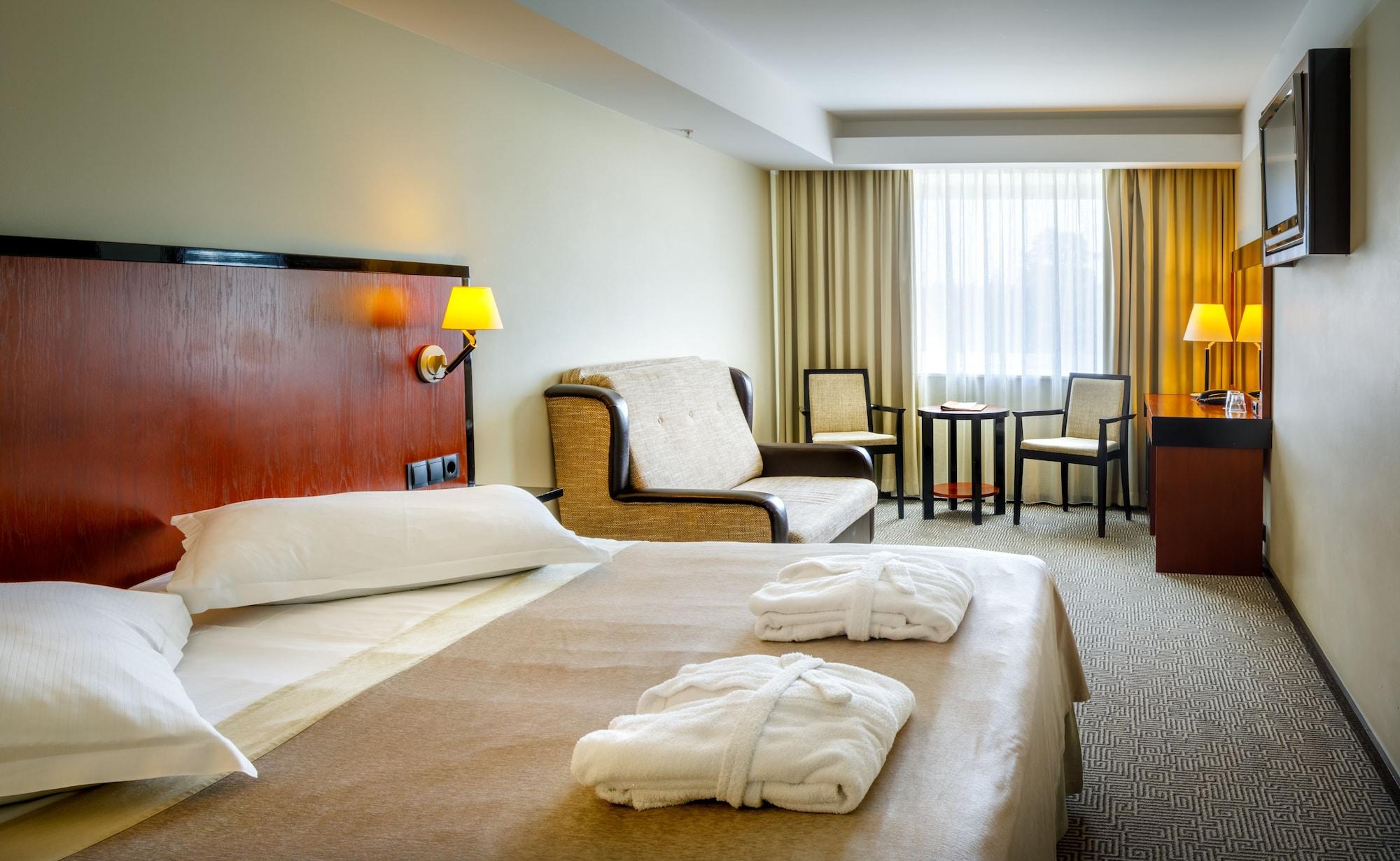 Meresuu Spa & Hotel Narva-Jõesuu Екстериор снимка