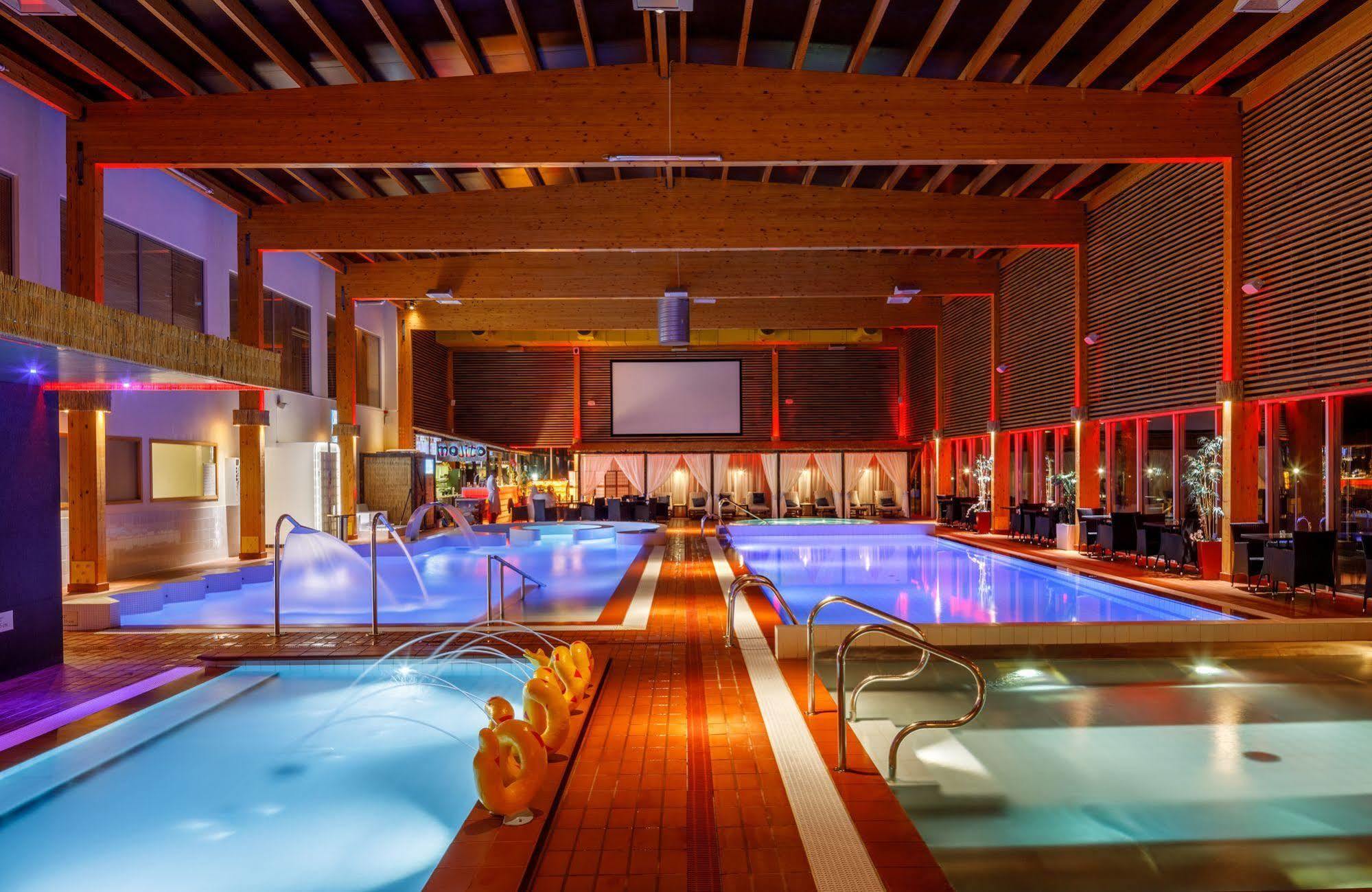 Meresuu Spa & Hotel Narva-Jõesuu Екстериор снимка